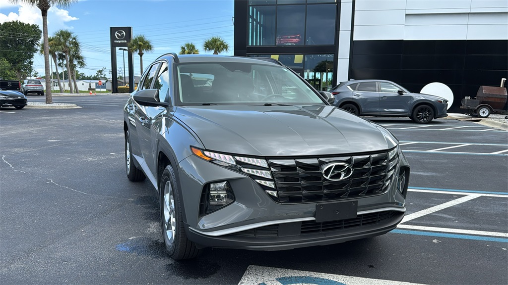2024 Hampton Gray Hyundai Tucson SEL SUV