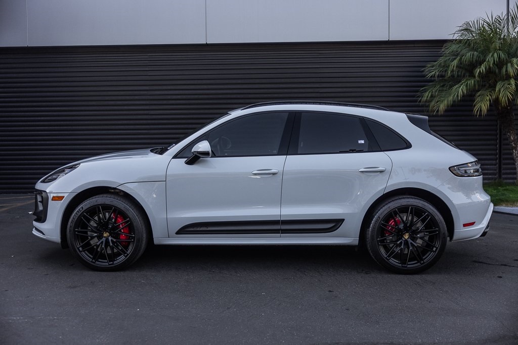 2023 Porsche Macan GTS's photo