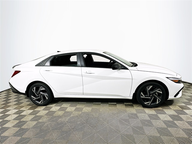 Elantra Hybrid SEL Sport