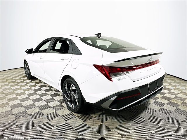 Elantra Hybrid SEL Sport