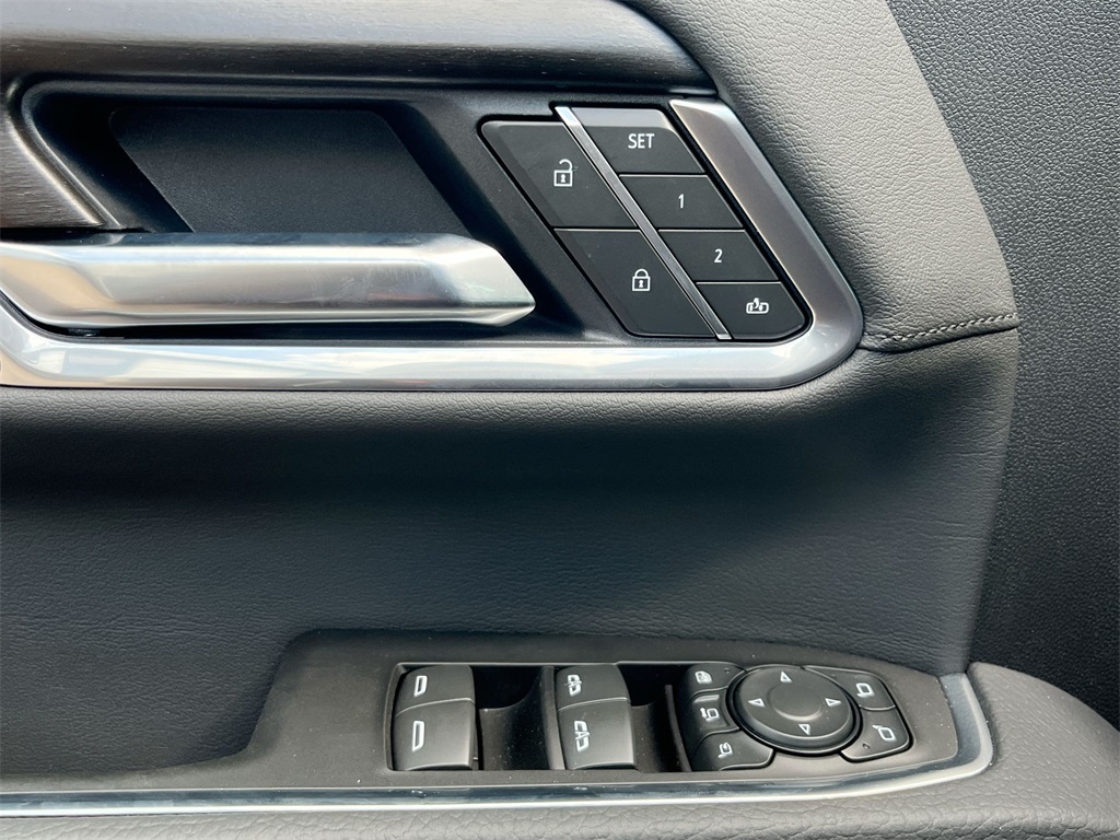2025 Gmc Sierra 2500 HD Denali photo 12