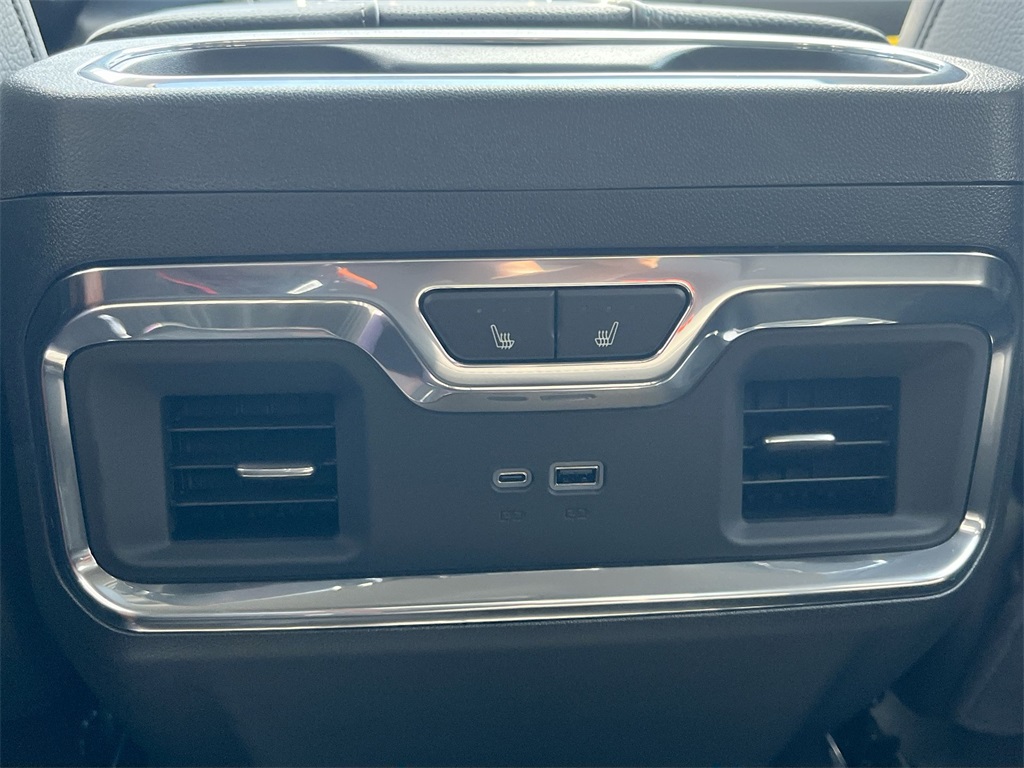 2025 Gmc Sierra 2500 HD Denali photo 29