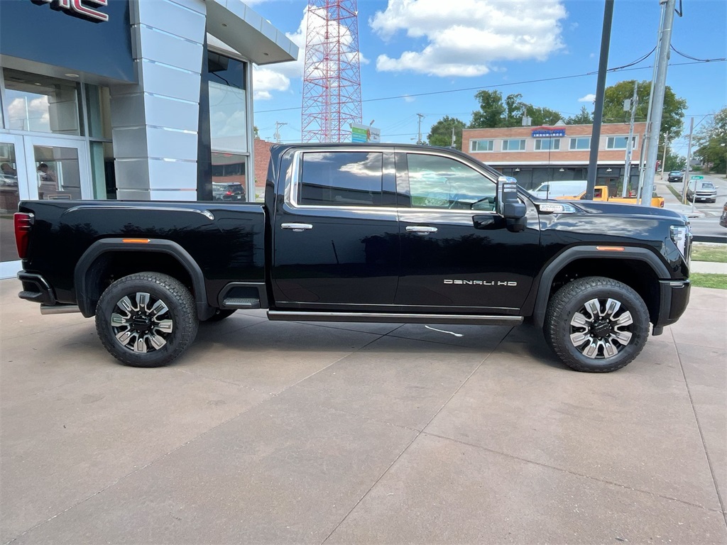 2025 Gmc Sierra 2500 HD Denali photo 6