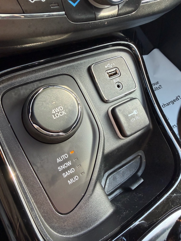 used 2021 Jeep Compass car, priced at $15,903