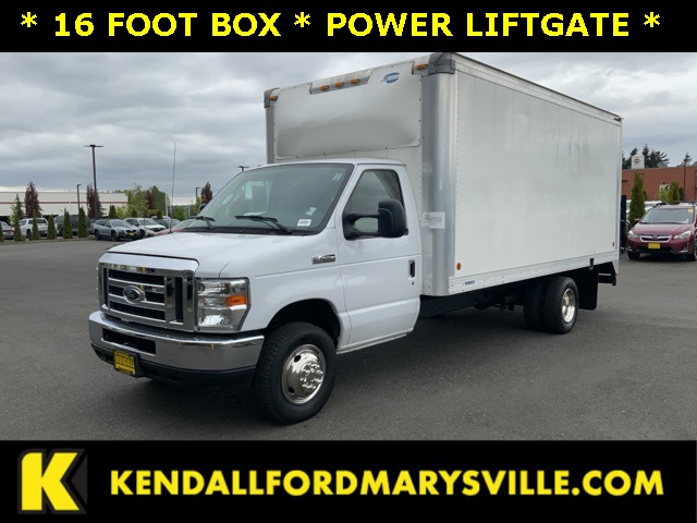 2018 Ford E-450SD Base