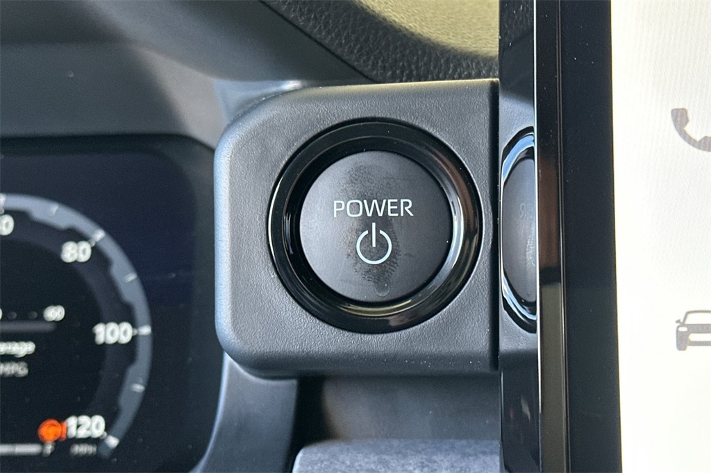 2025 Toyota Tacoma Trailhunter Double Cab photo 21