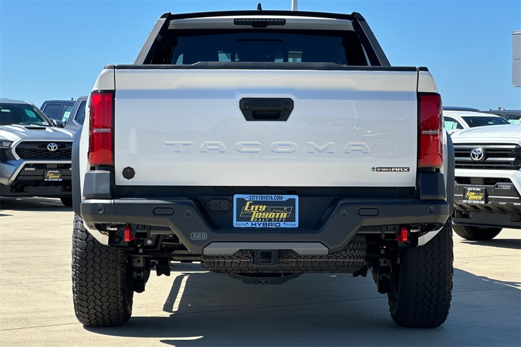 2025 Toyota Tacoma Trailhunter Double Cab photo 5