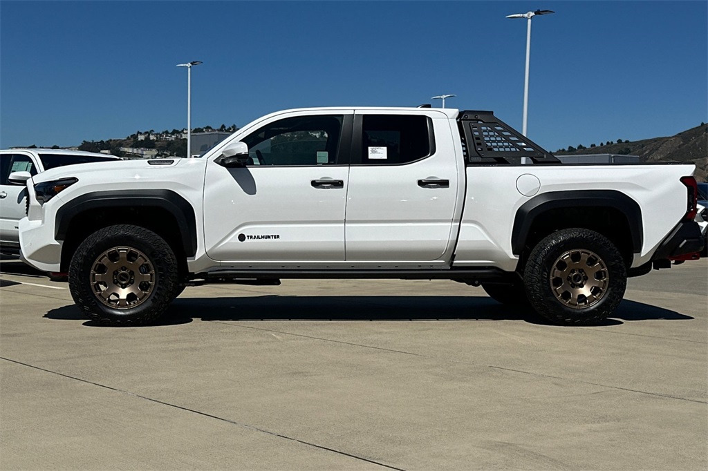 2025 Toyota Tacoma Trailhunter Double Cab photo 7