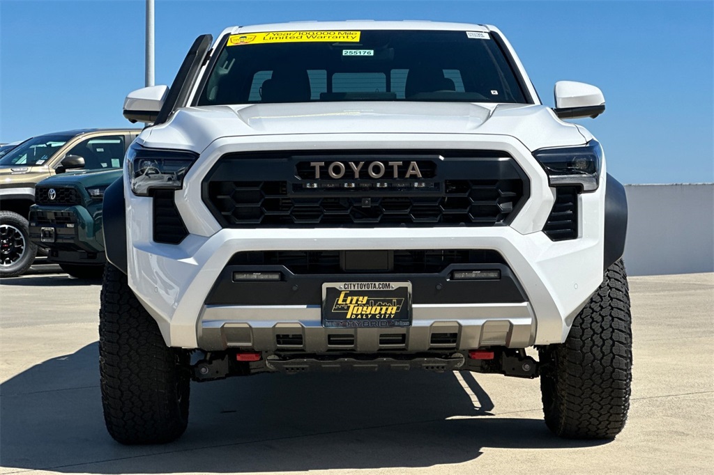 2025 Toyota Tacoma Trailhunter Double Cab photo 9
