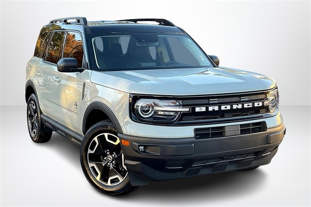 2023 Ford Bronco Sport Outer Banks's photo