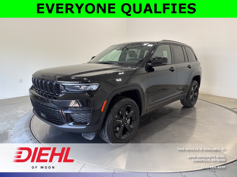 2025 Jeep Grand Cherokee Laredo X photo 3