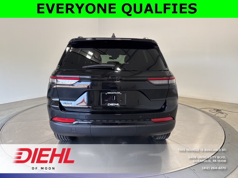 2025 Jeep Grand Cherokee Laredo X photo 6