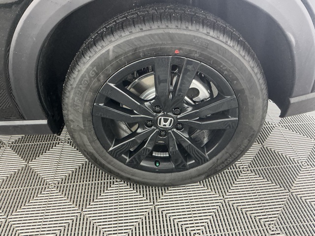 new 2026 Honda HR-V car, priced at $30,950