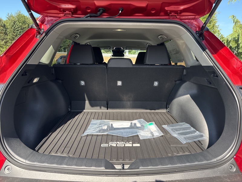 New 2025 Toyota Corolla Cross Sport Utility