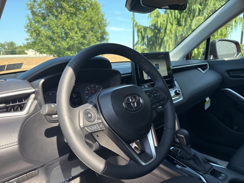 New 2025 Toyota Corolla Cross Sport Utility