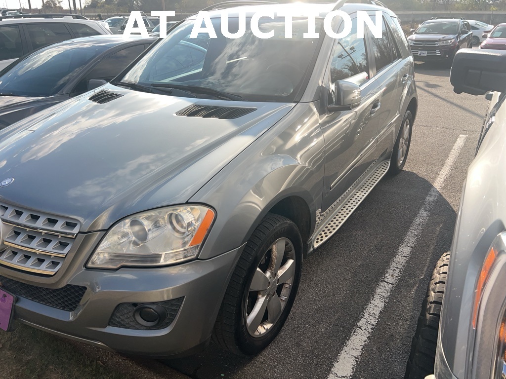 2011 Mercedes-Benz M-Class 