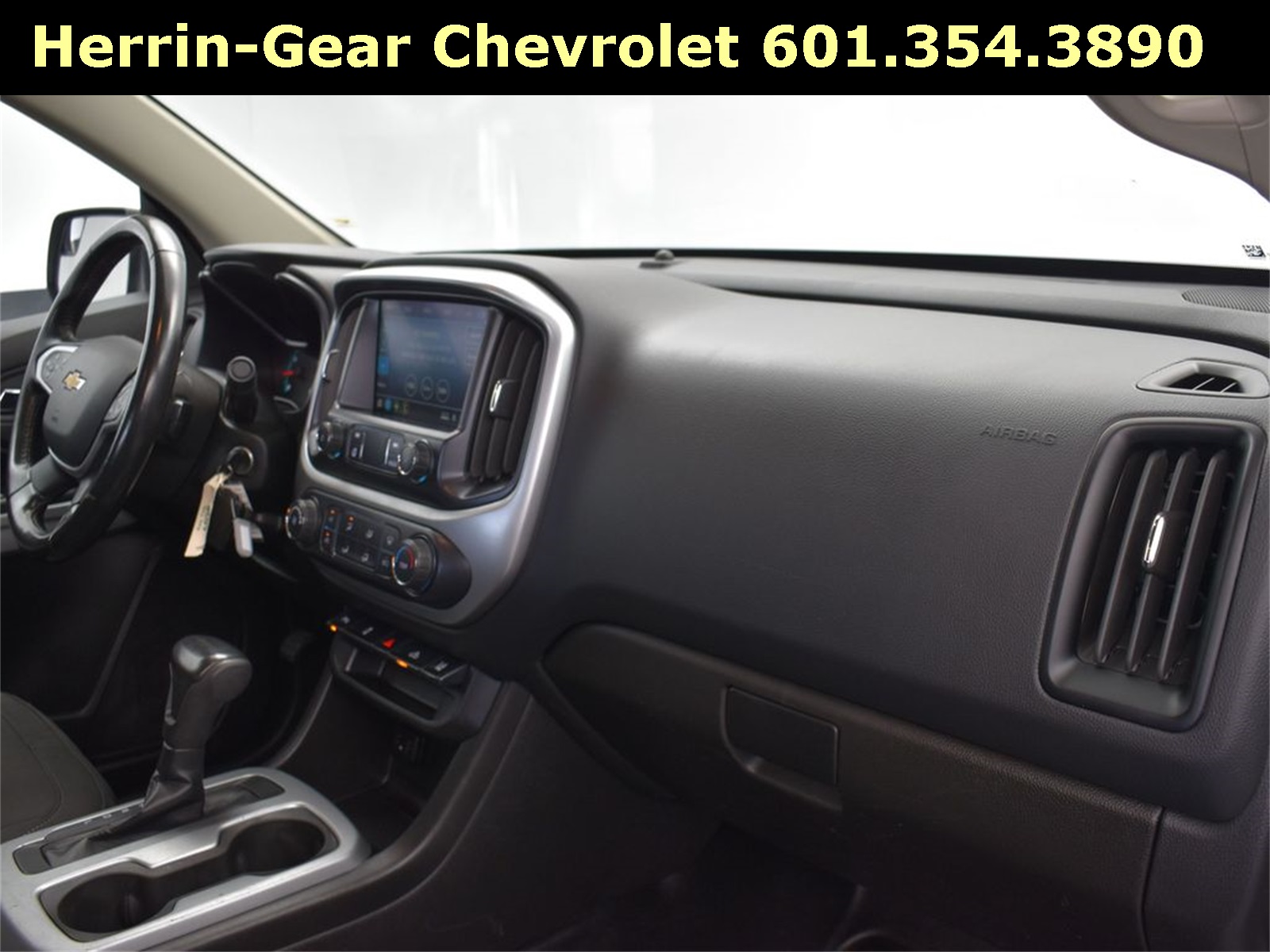 2021 Summit White Chevrolet Colorado LT RWD