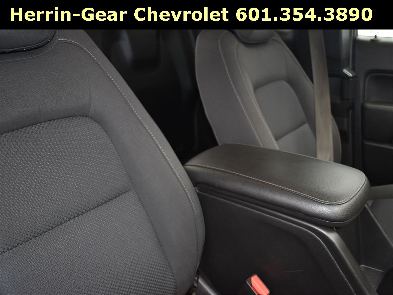 2021 Summit White Chevrolet Colorado LT RWD