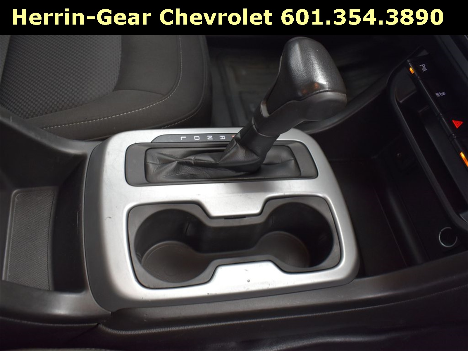 2021 Summit White Chevrolet Colorado LT RWD