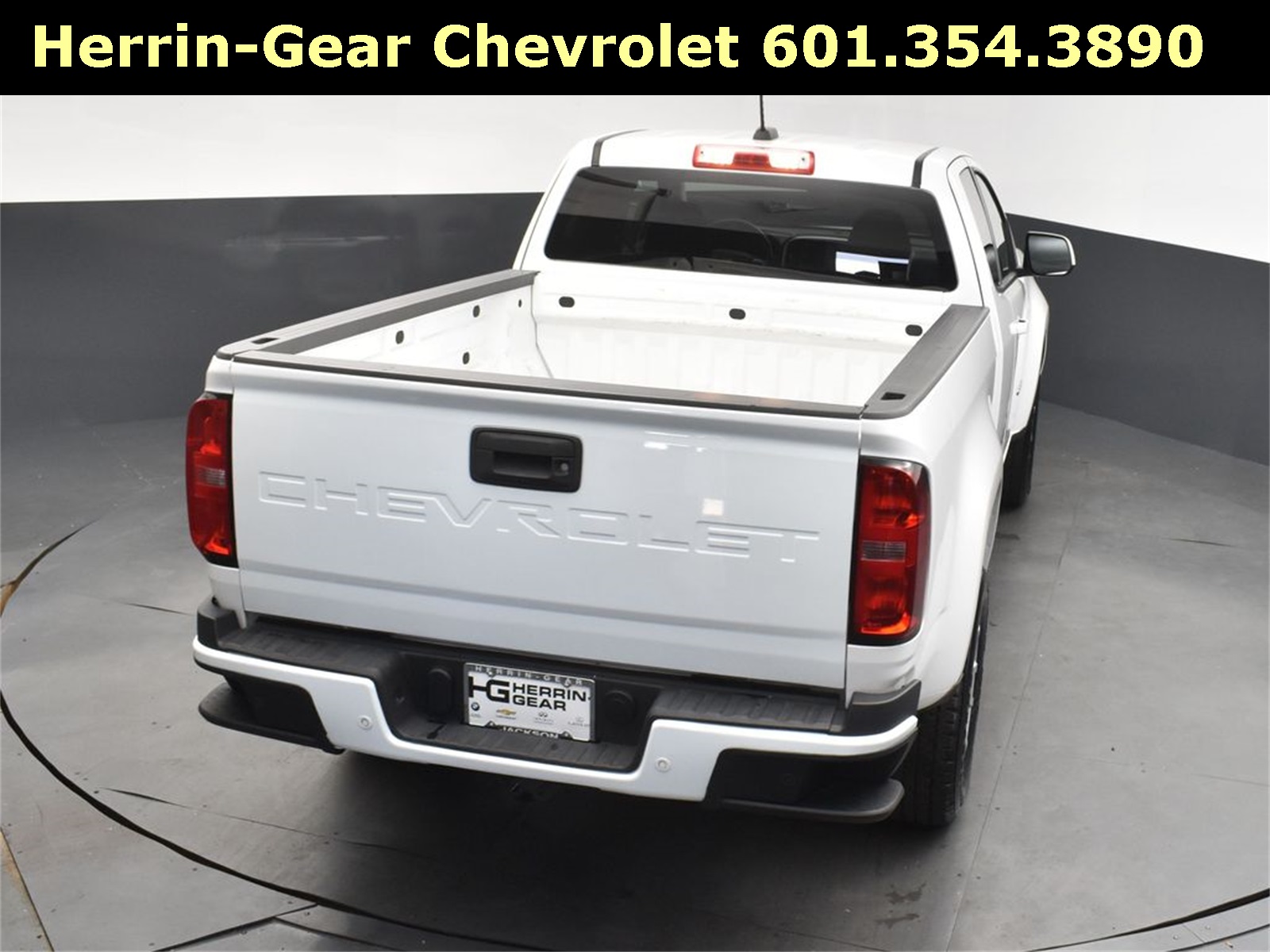 2021 Summit White Chevrolet Colorado LT RWD