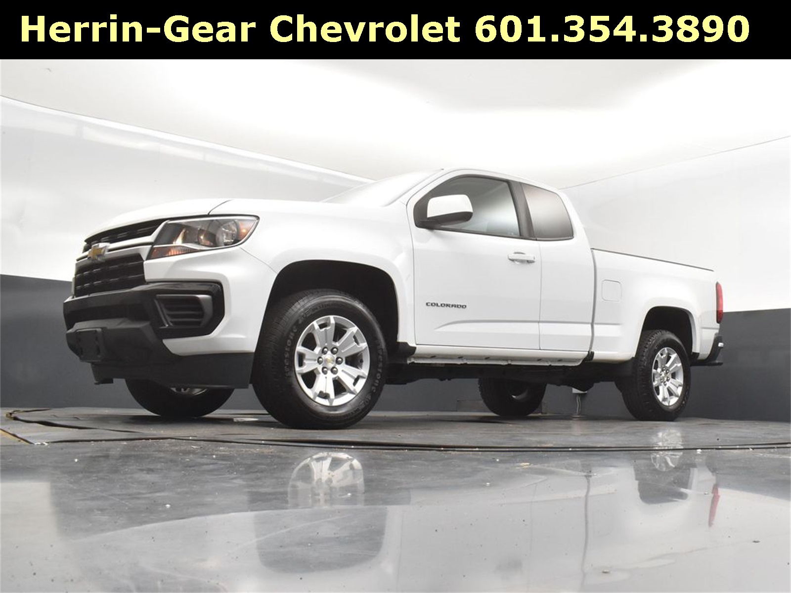 2021 Summit White Chevrolet Colorado LT RWD