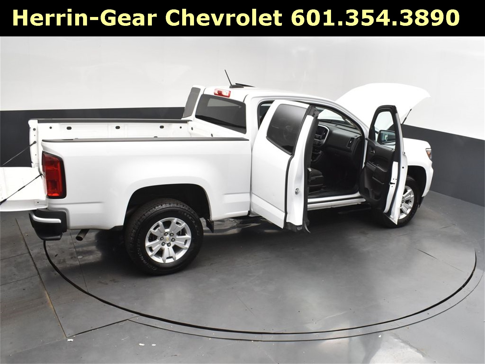 2021 Summit White Chevrolet Colorado LT RWD