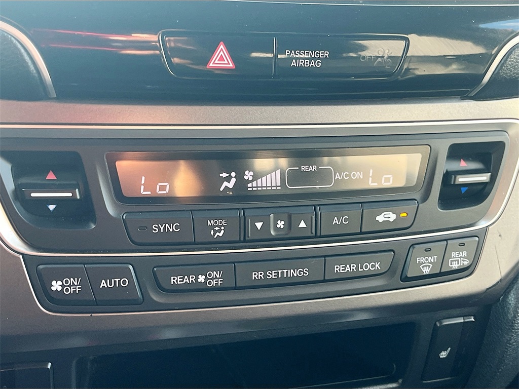 2022 Honda Pilot Special Edition photo 14