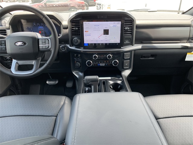 2025 Agate Black Metallic Ford F-150 Lariat 4X4 Truck