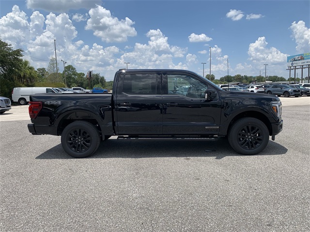 2025 Agate Black Metallic Ford F-150 Lariat 4X4 Truck