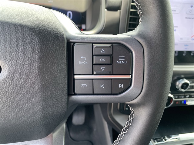 2025 Agate Black Metallic Ford F-150 Lariat 4X4 Truck