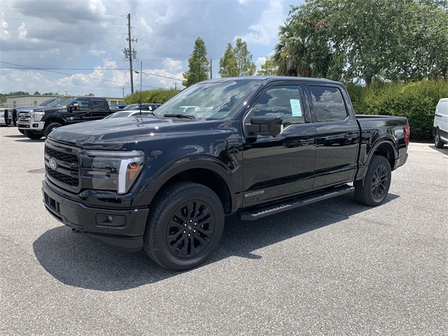 2025 Agate Black Metallic Ford F-150 Lariat 4X4 Truck