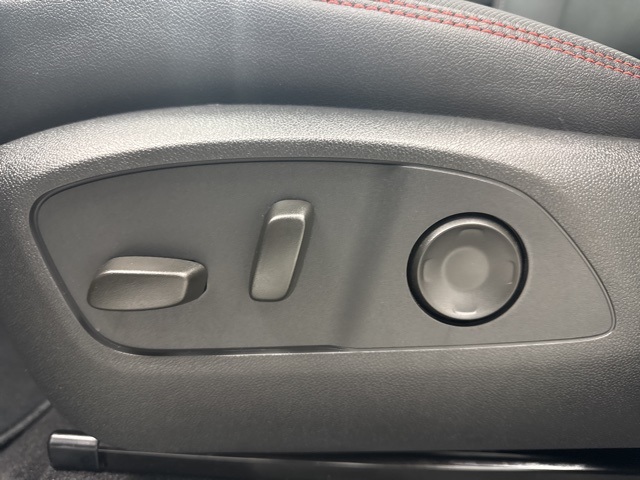 new 2026 Chevrolet Traverse car, priced at $60,895