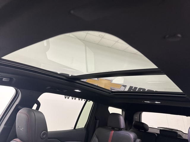 new 2026 Chevrolet Traverse car, priced at $60,895