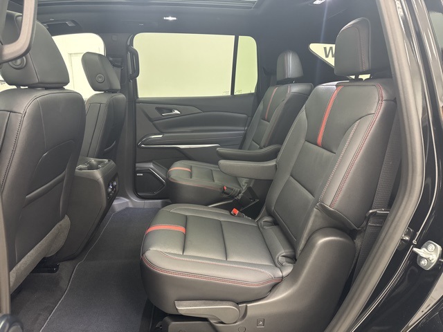 new 2026 Chevrolet Traverse car, priced at $60,895