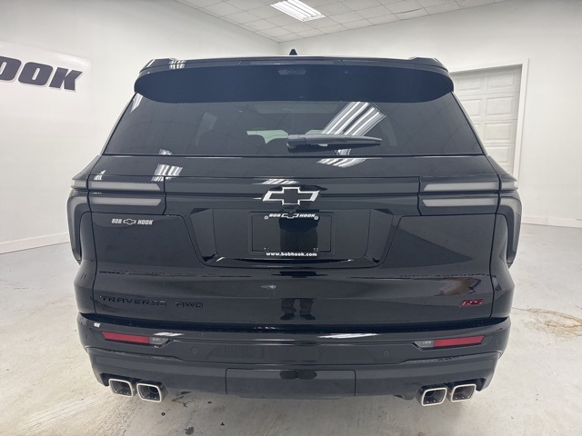 new 2026 Chevrolet Traverse car, priced at $60,895