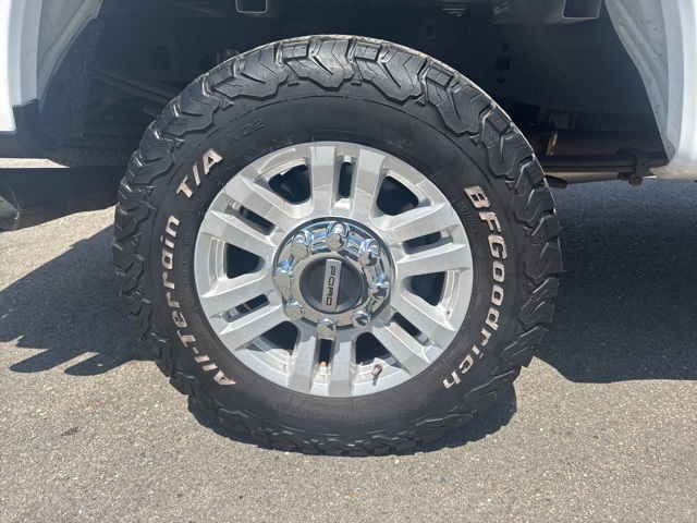 2019 Oxford White Ford Super Duty F-250 SRW XLT 4X4 Truck