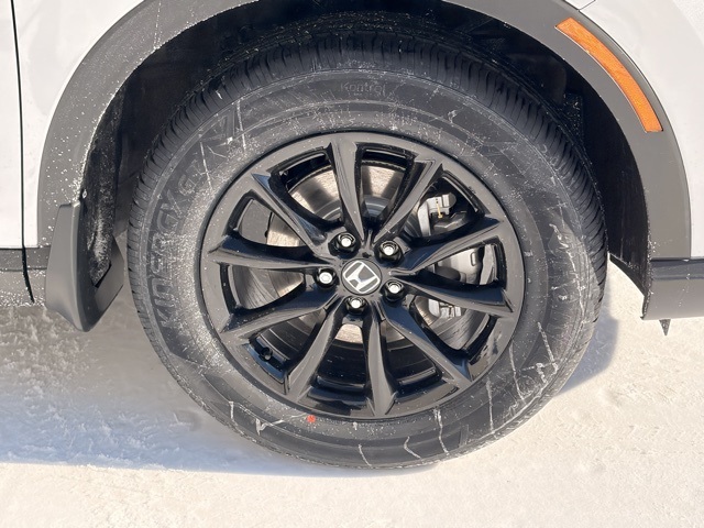 new 2026 Honda CR-V Hybrid car, priced at $41,675