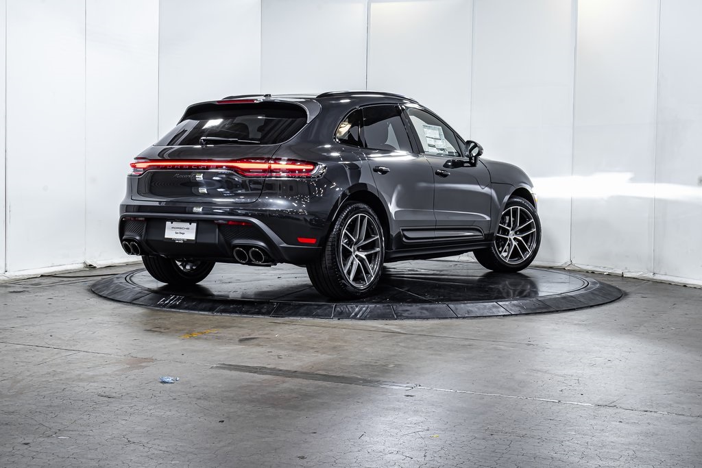 Macan T