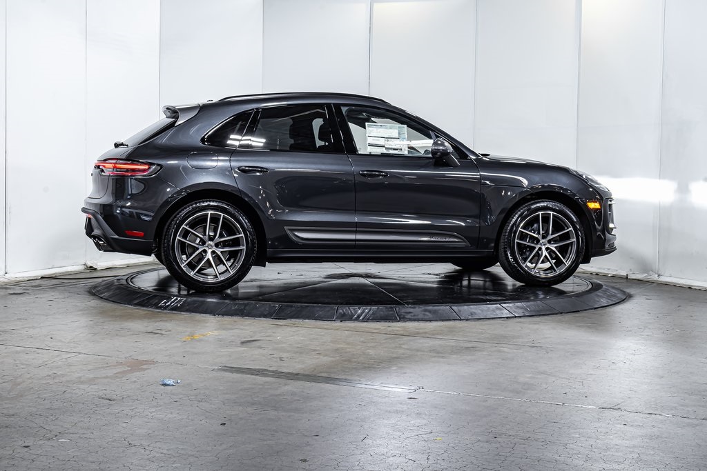 Macan T