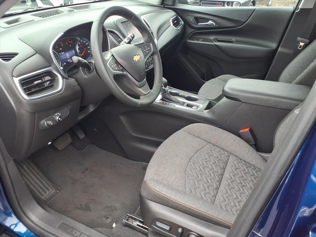 used 2023 Chevrolet Equinox car, priced at $19,900