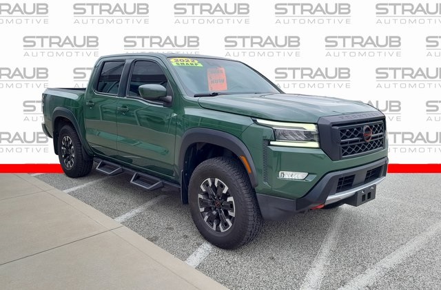 2022 Nissan Frontier PRO-X's photo