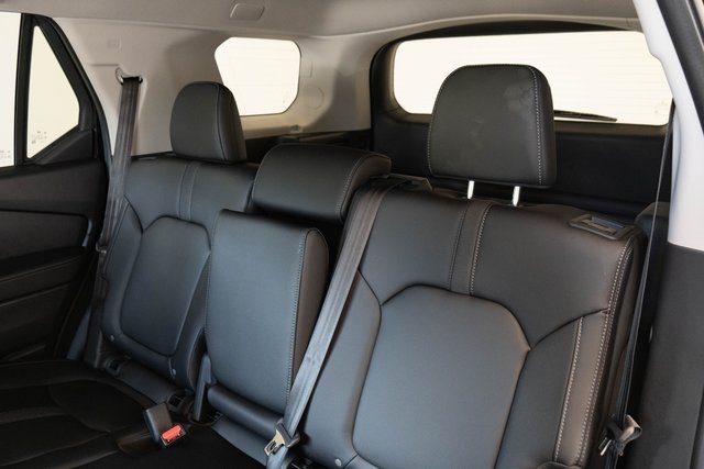 2026 Honda Passport photo 14