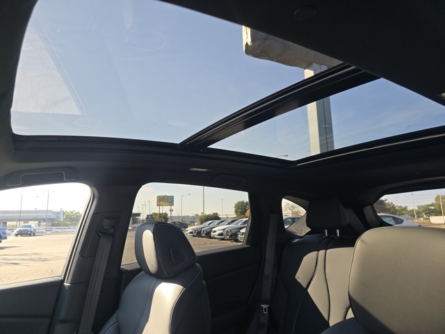 2025 Acura RDX photo 12