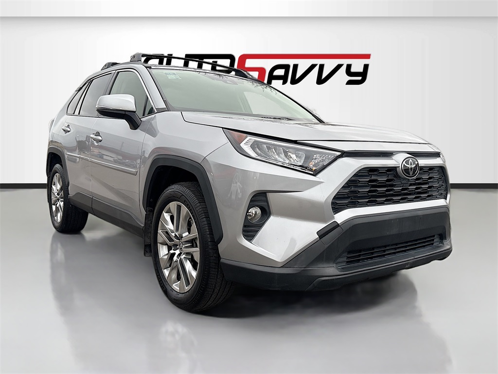 2020 Toyota RAV4 XLE Premium