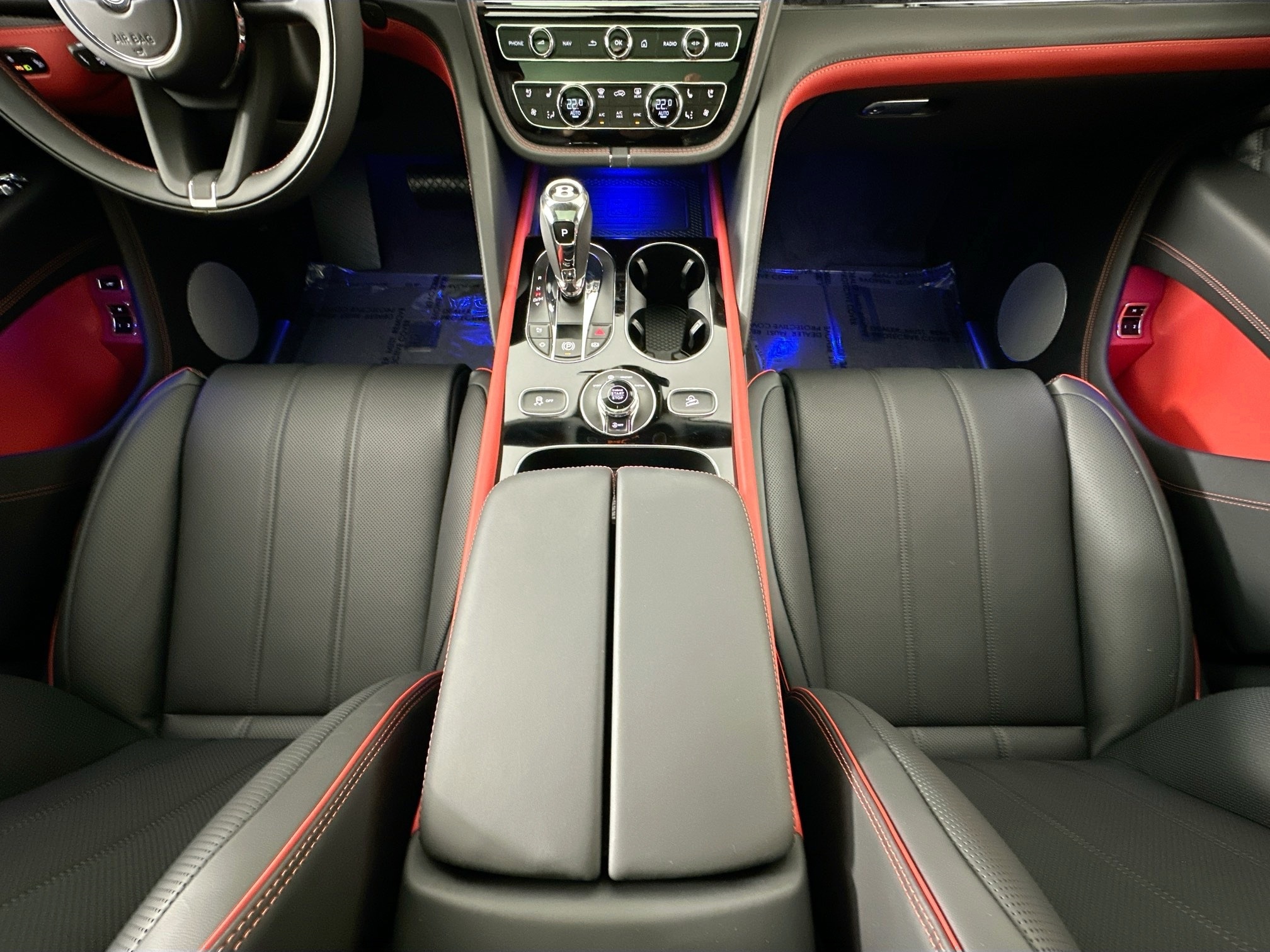 new 2025 Bentley Bentayga car