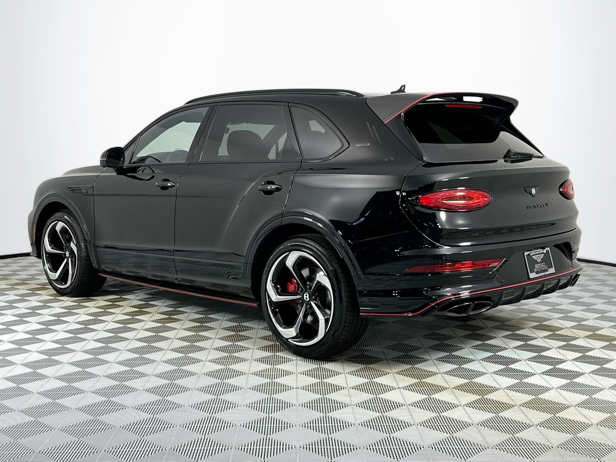 new 2025 Bentley Bentayga car