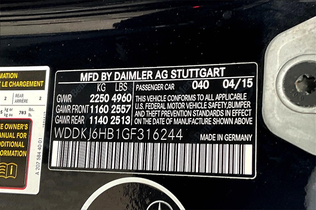 2016 Mercedes Benz E 400 4MATIC photo 17