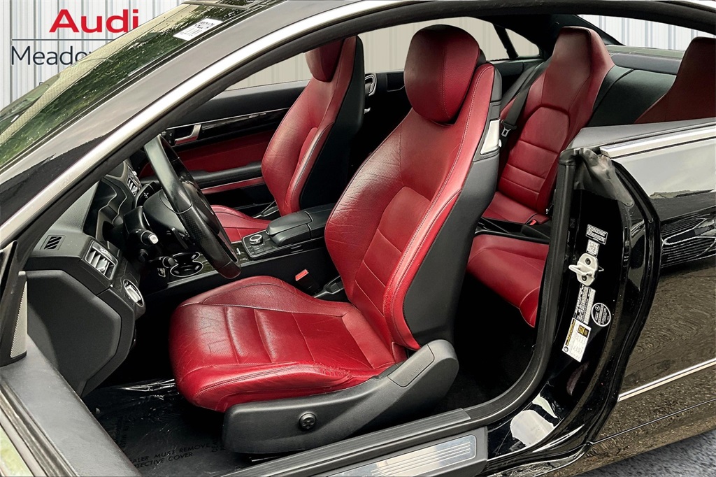 2016 Mercedes Benz E 400 4MATIC photo 19