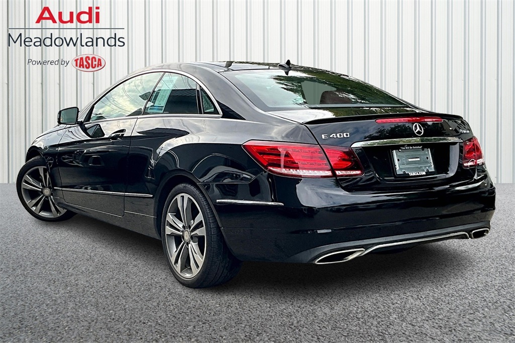 2016 Mercedes Benz E 400 4MATIC photo 4