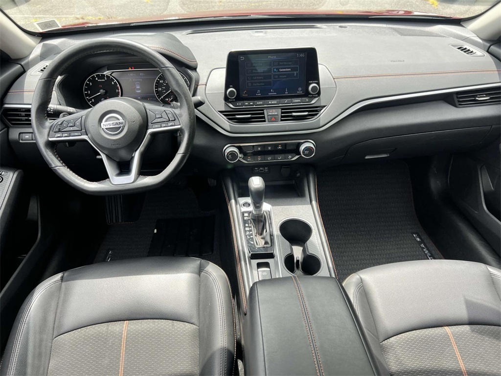 2022 Nissan Altima 2.5 SR photo 13